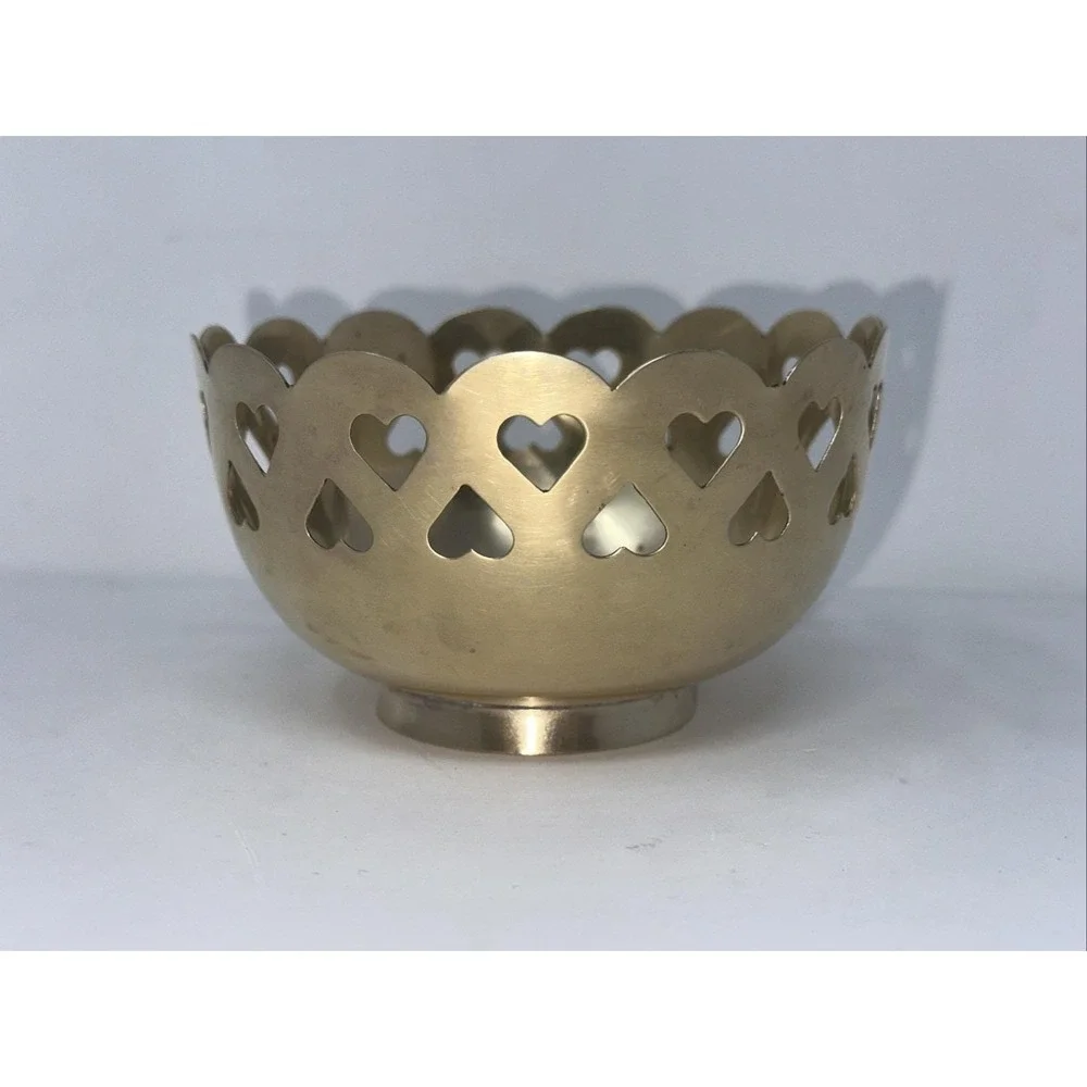 Vintage Solid Brass Heart Cut Out Bowl Scalloped Edge‎ India Polished Gold 4.75